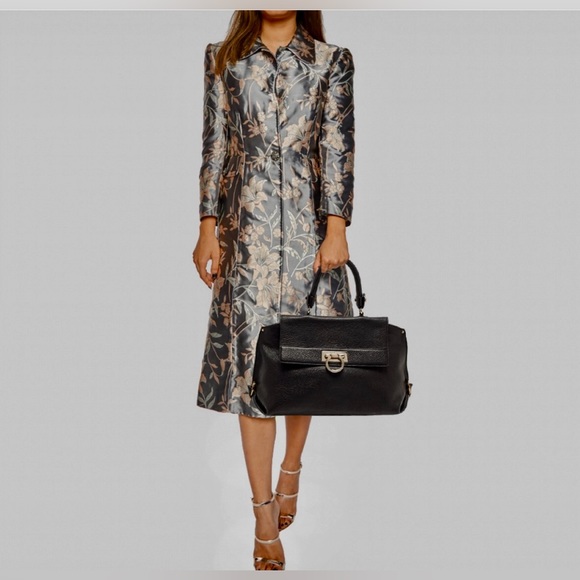 Salvatore Ferragamo Authentic Black Top Handle Bag Saffiano Leather EC - Picture 3 of 16